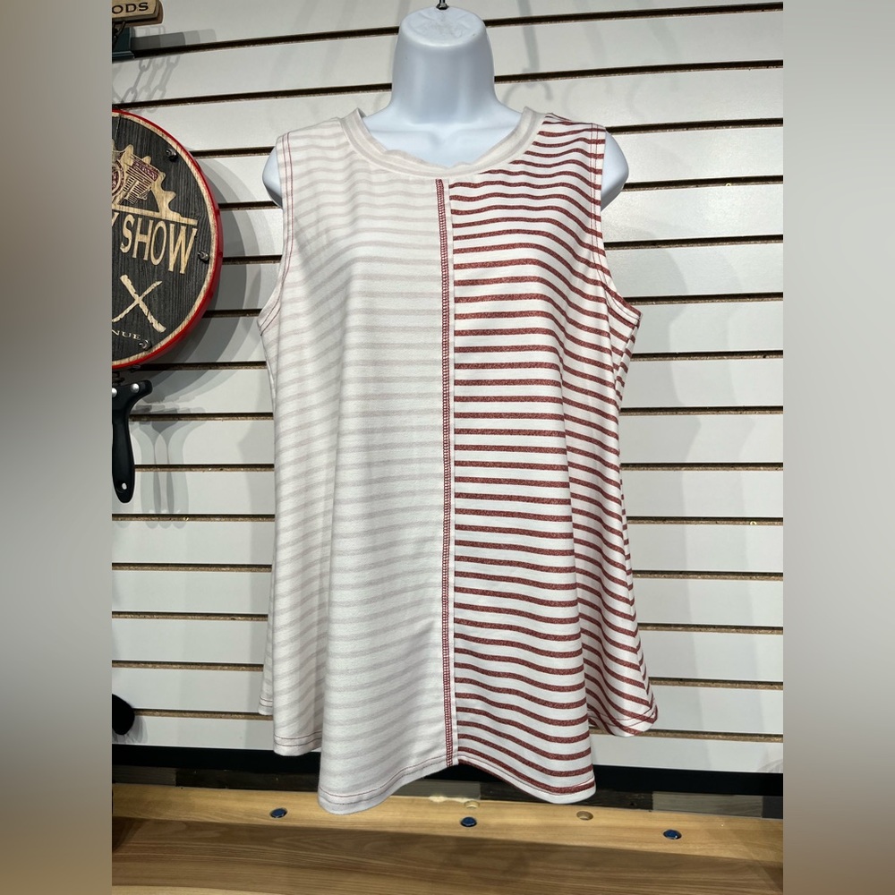 🔥Knit tank size large - Picture 2 of 7